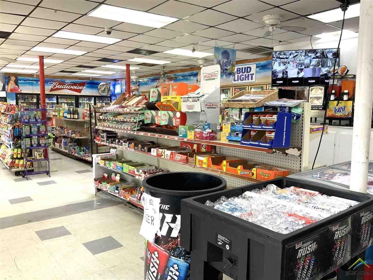 403 S Greer Blvd, Pittsburg, TX 75686